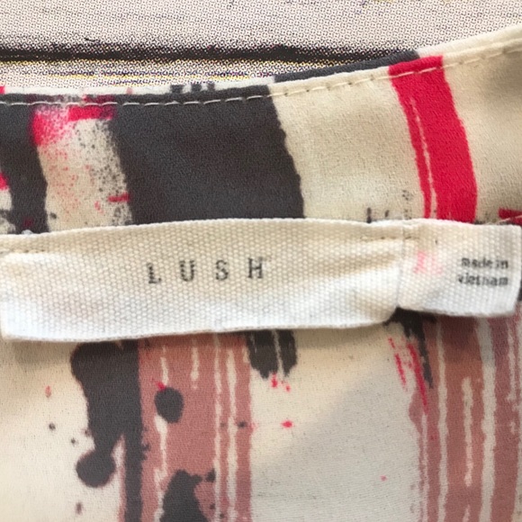 EUC Lush Sleeveless Blouse - Picture 3 of 3